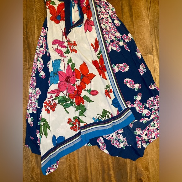 NWT never worn Anthropologie x Maeve botanica floral faux wrap dress, size 2 - Picture 6 of 10